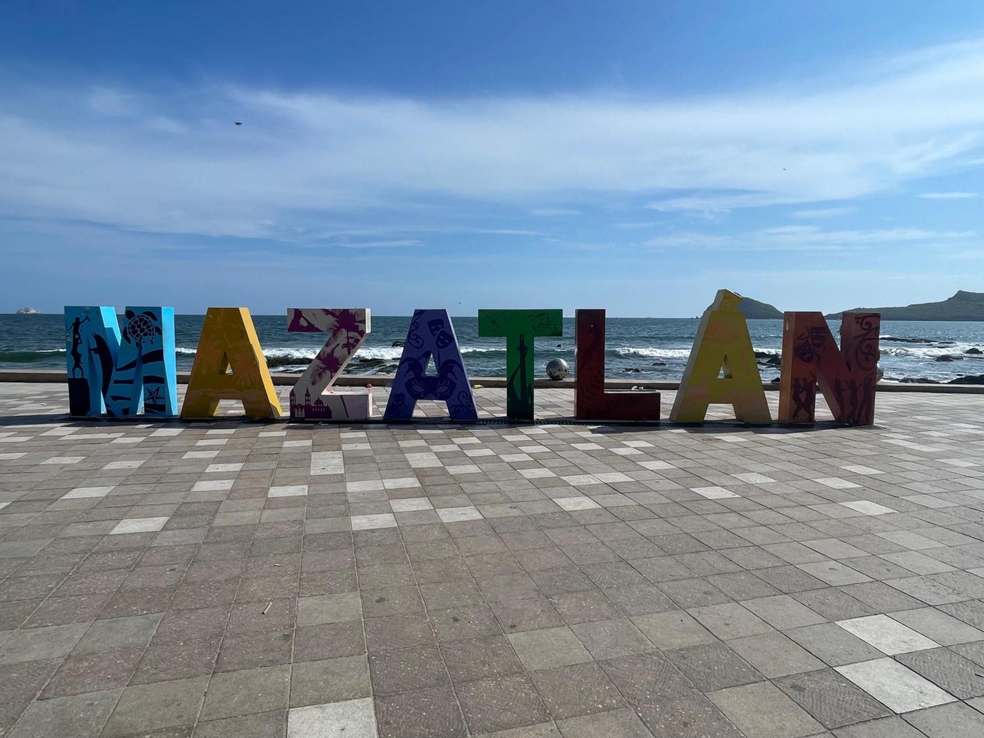 New & Comfy, 5 Star Area, Walk 2 Beach, Pool, Views, King Bed Mazatlan Dış mekan fotoğraf